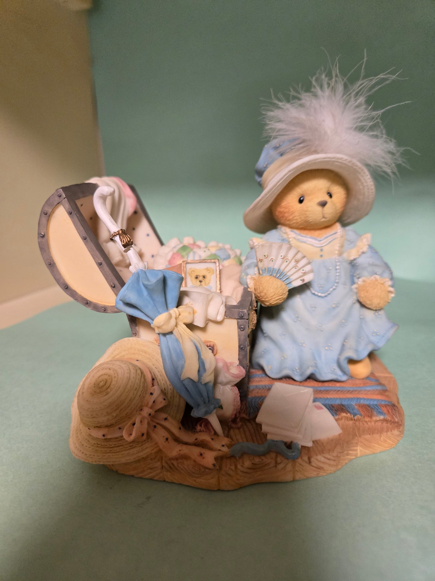 Cherished Teddies - Kaitlyn Old Treasures New Memories